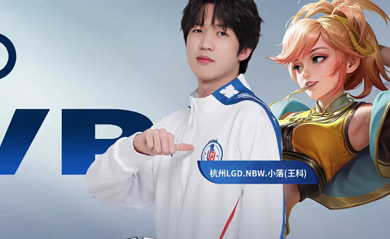 迫使意大利 迫使意大利